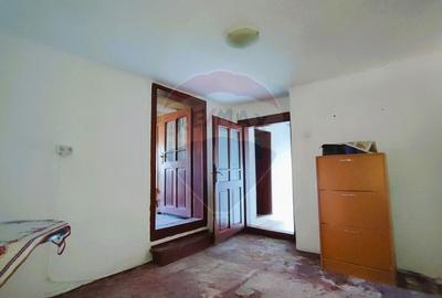 Casă / Vilă cu 2 camere de vânzare - 4