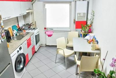 Apartament cu 2 camere decomandat în Precista - 3