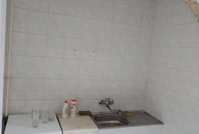 Apartament cu 2 camere decomandat în Pandurilor - 4