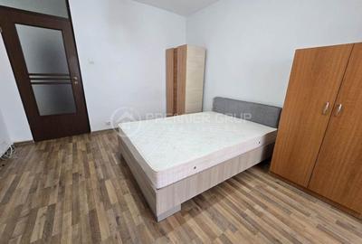 Garsonieră decomandată în Cug - 3