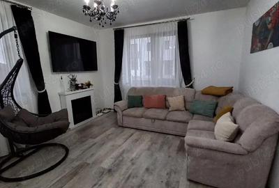 Casă cu Teren 400 Mp în Stupini - 3