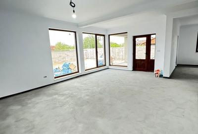 Casă cu 4 camere în Central - 5