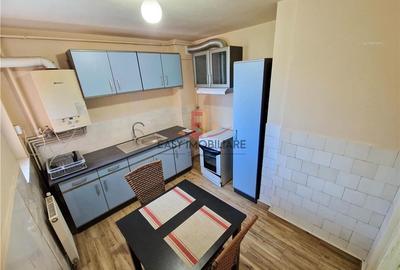 Apartament cu 3 camere decomandat în Dâmbu Pietros - 3