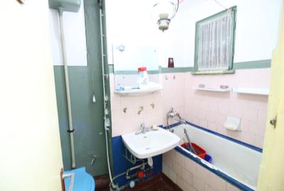 Apartament cu 2 camere decomandat în Micro 20 - 8