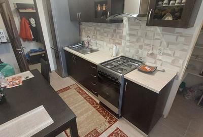 Apartament cu 3 camere decomandat în Decebal - 3