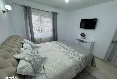 Apartament cu 4 camere decomandat în Nicolina - 3