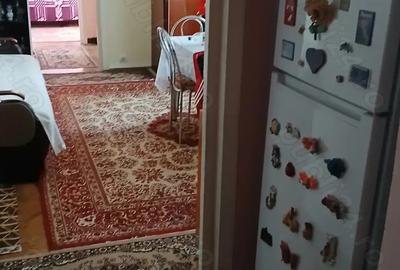 Schimb ap 2 camere zona Rozelor cu casa + diferenta - 2