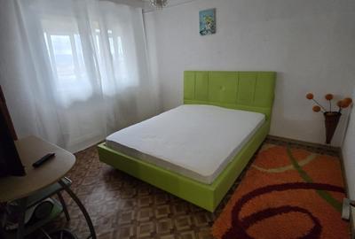 UMF- Apartament 2 camere decoamndat - 2