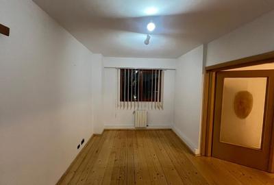 Spațiu de închiriat –ideal pentru cabinete, birouri sau activități medicale - 6