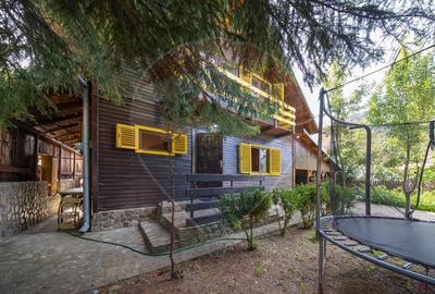 Casă cu 3 camere cu Teren 214 Mp în Central