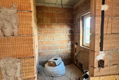 Casa individuala la rosu – 130 mp utili, teren 440 mp, drum privat - 17