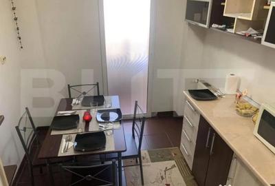 Apartament cu 2 camere semidecomandat, mobilat în Bucium - 3