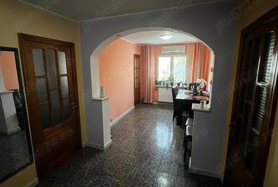 Inchiriez apartament cu 2 camere Inchiriez apartament cu 2 camere - 4