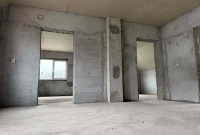 Casa de vanzare cu mansarda si gradina - 1