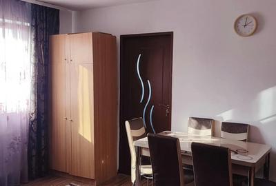 Apartament cu 2 camere bucatarie hol camara baie - 7