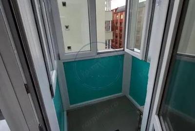 Garsoniera de Inchiriat zona sensul vechi - 3