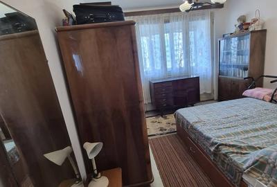 Apartament cu 3 camere semidecomandat în Colentina - 8