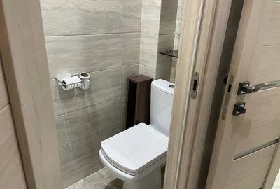 Garsonieră semidecomandată în Gara de Nord