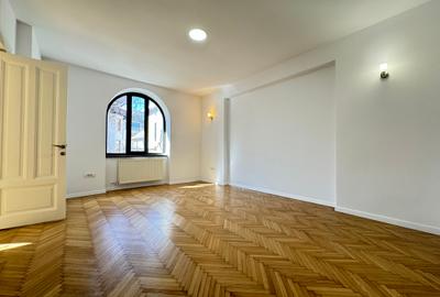 Duplex cu 10 camere cu Teren 180 Mp în Capitale - 17