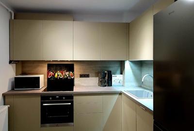 Apartament cu 2 camere decomandat în Petrolului - 2