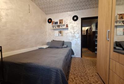 Apartament cu 3 camere decomandat în Lipovei - 9