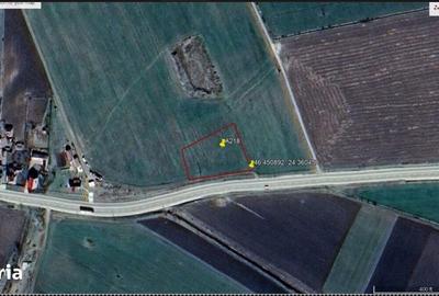 Teren de 4400 mp, în Sânpaul - 3