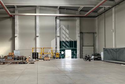 Spațiu industrial, de 1,850 mp, în Giarmata