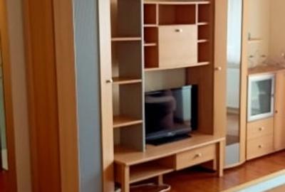 Apartament cu 3 camere semidecomandat, mobilat în Complex Studențesc - 1