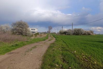 Spațiu comercial, în Central - 4