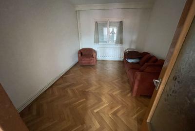 Apartament cu 3 camere decomandat în Cetate - 5