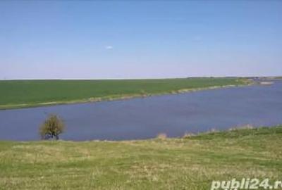 Teren de 670000 mp, în Hagiești - 1