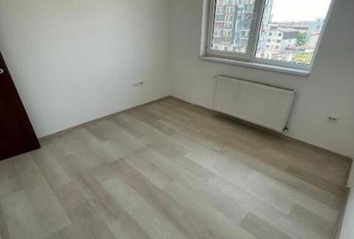 Apartament cu 3 camere|semidecomandat - 6