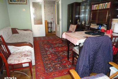 Apartament cu 3 camere decomandat în Aurel Vlaicu - 8