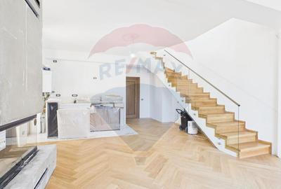 Apartament cu 4 camere decomandat în Calea Moroieni - 5