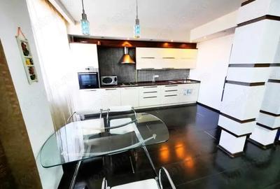 Apartament cu 3 camere semidecomandat în Gara de Nord - 3