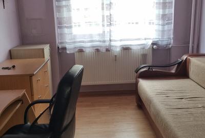 Apartament cu 3 camere decomandat, mobilat în Colentina - 13