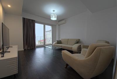 Apartament cu 3 camere decomandat, mobilat în Central