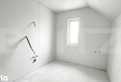 Casă cu 4 camere cu Teren 500 Mp în Corunca - 3