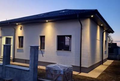 Casă cu 5 camere cu Canalizare în Buftea - 7