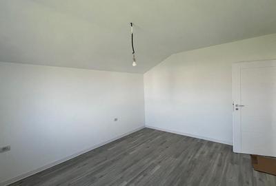 Casă individuală cu 5 camere cu Canalizare în Moșnița Nouă - 15