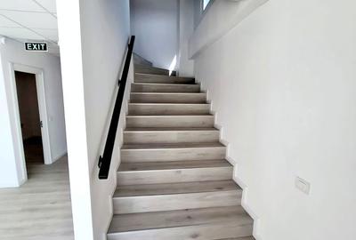 Spațiu comercial, de 10,000 mp, în Nord - 15