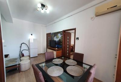 Apartament cu 2 camere semidecomandat în Universitate