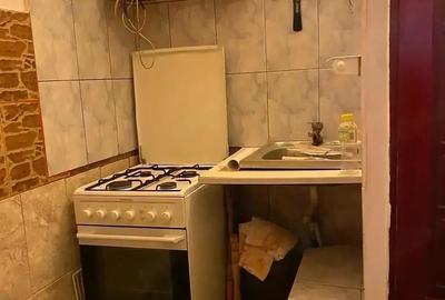 Garsonieră decomandată în Micro 40 - 1