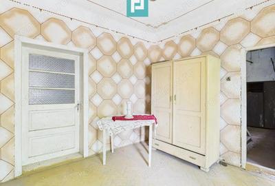 Casa cu teren de 2171 mp, zona centrala ?imand - 4