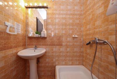 Vilă spațioasă de vânzare în Predeluț, Bran | 2000mp - 26