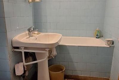 Apartament cu 4 camere decomandat în Pantelimon - 1