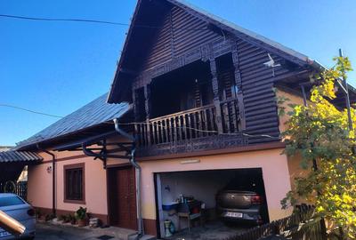 Casă cu 4 camere în Purcăreni (Micești) - 2