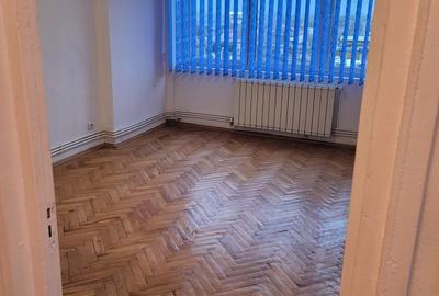 Apartament cu 2 camere decomandat în Deve - 7