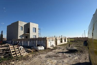 Casă cu 4 camere în Central - 1