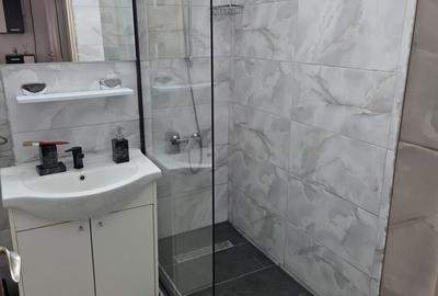 Garsonieră decomandată în Central - 2